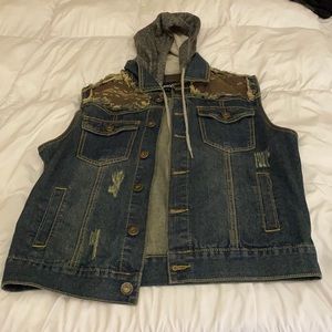 Men’s denim vest